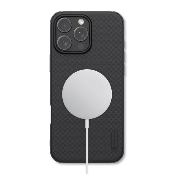 Magsafe-Super-Frosted-Shield-Pro-Case-for-iPhone-16-pro-max-black_1 Estuche Super Frosted Shield Pro Magnetic iPhone 16 Serie