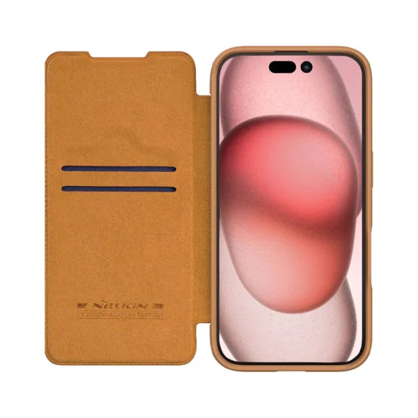 Qin-CamProp-Leather-Case-for-iPhone-16-pro-max-brown_3 Funda QIN Prop Leather Case para iPhone 16 Series